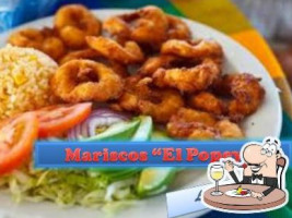 Mariscos El Popeye inside