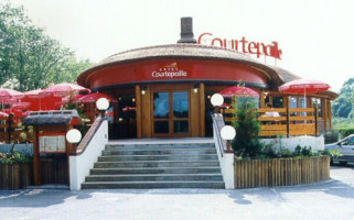 Courtepaille outside