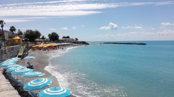 Lido Caraibi outside