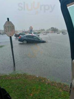 Burger King outside