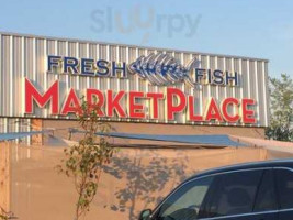 Blu Fresh Fish Marketplace outside