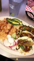 Taqueria Real Jacona food