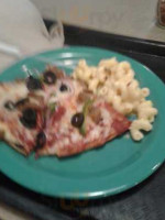 Stevi B's Pizza Buffet food