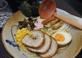 Sakura Ramen food