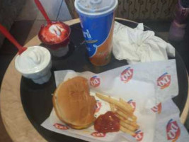 Dairy Queen Grill Chill food