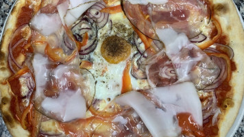 Pizza Hot Di Prenza Luigi C food