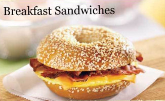 Bruegger's Bagels food