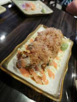 Sushi Megumi food