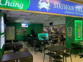 Siriwan Thai (beach Road) inside