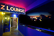 Z Lounge outside