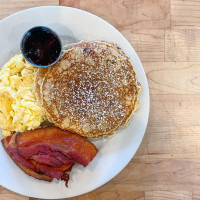 Bramble Breakfast Broken Arrow food