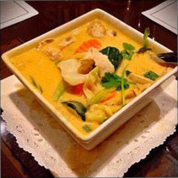 Panya Thai Kitchen food