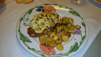 Grüner Baum Restaurant und Weinstube food