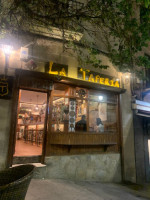 La Taperia inside