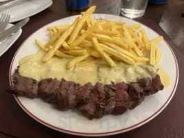 L'Entrecôte de Paris food