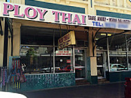 Ploy Thai outside