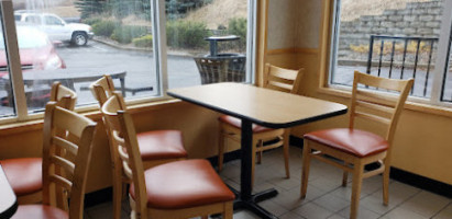 Dairy Queen Grill Chill inside