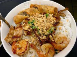 Pho Hien Vuong food