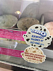 Baskin-robbins food