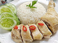 Nasi Ayam Hainan Khairunisak food