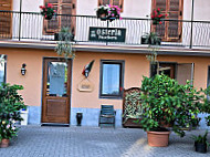 Osteria Paschera inside