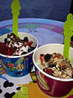 Menchie's Frozen Yogurt food