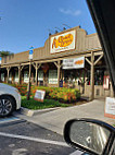 Cracker Barrel Old Country Store outside