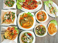 Mek Singgang food