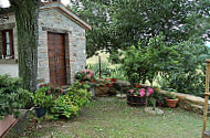 Agriturismo La Casa Vecchia outside