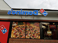 Domino's Pizza food