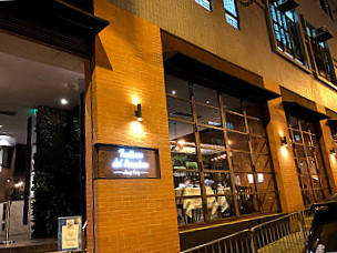 Trattoria Del Pescatore Hong Kong