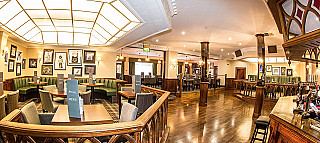 The Restaurant @ Bredbury Hall Hotel