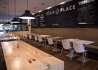 Fish Place Ancla y Viento