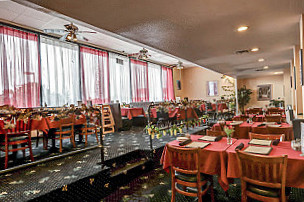 Miele's Italian And Banquet Hall