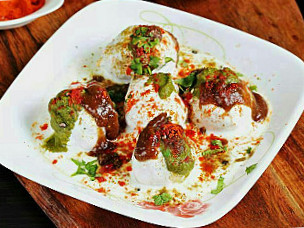 Delhi Wale Dahi Bhalle Chat