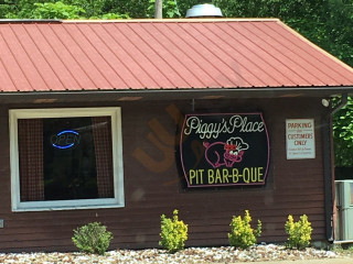 Piggy's Place -b-que