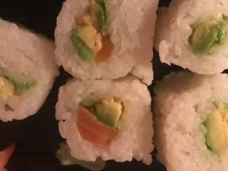 Le Royal Sushi Montreuil