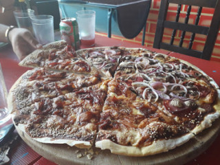 Benito's Pizza