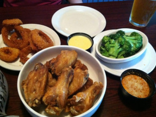 Buffalo Wings and Rings