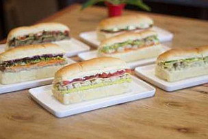 Loopfood Sandwiches