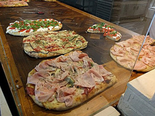 Aqua E Grano L'arte Della Pizza- Pizzeria Al Taglio