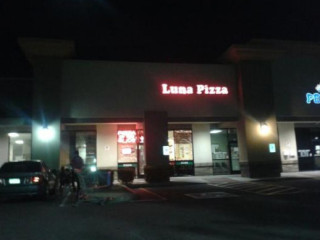 Luna Pizza