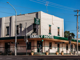 Family Hotel