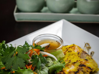 Lotus Vietnamese Cuisine