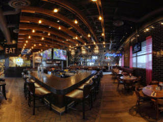 Browns Socialhouse Yorkton