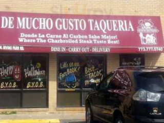 Mucho Gusto Taqueria