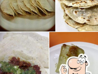 Taquería El Arbolito