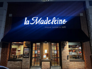 La Madeleine French Bakery Cafe