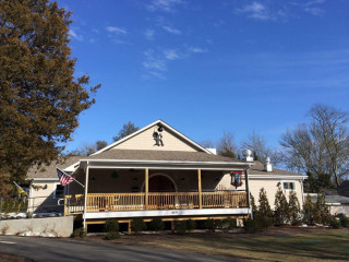 Charlestown Rathskeller Tavern