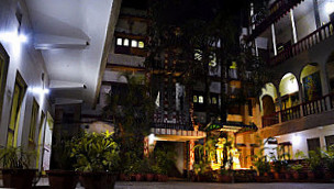 Padma Inn